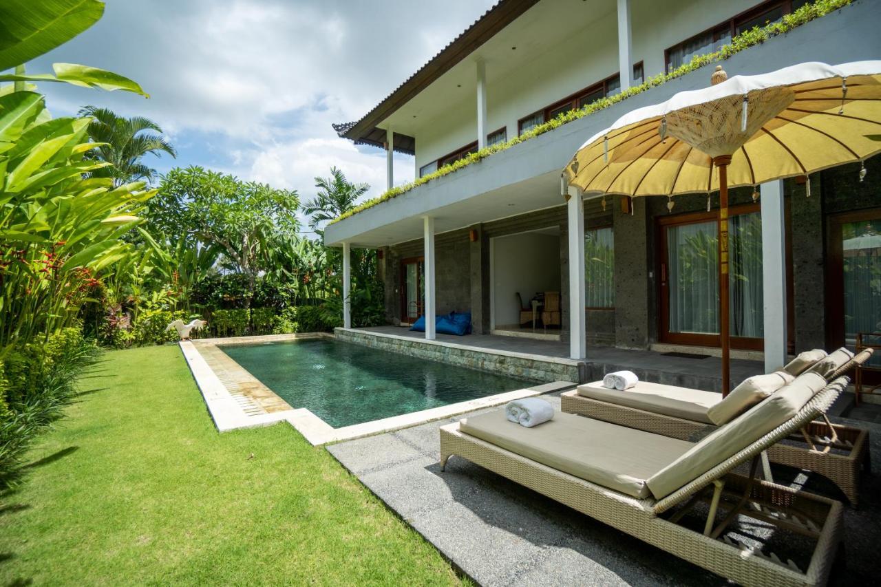 Desa Swan Villas & Spa, Керамас Экстерьер фото
