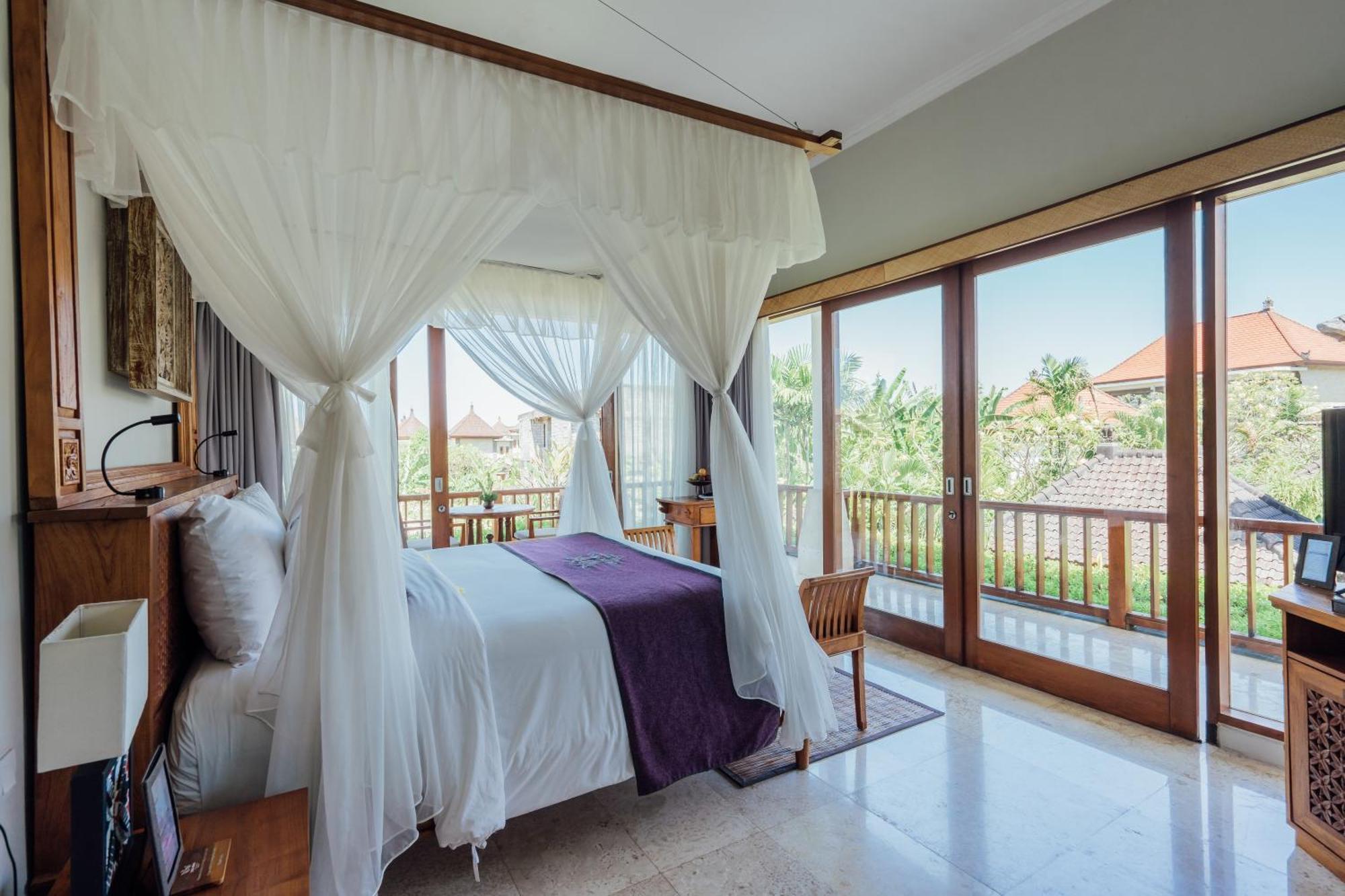 Desa Swan Villas & Spa, Керамас Экстерьер фото